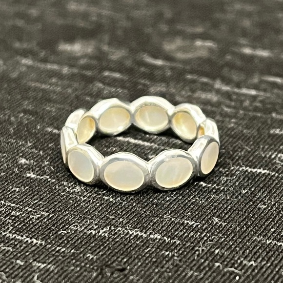 All-Around Tiny Ovals Ring in Sterling Silver and Mother of Pearl - Picture 9 of 13